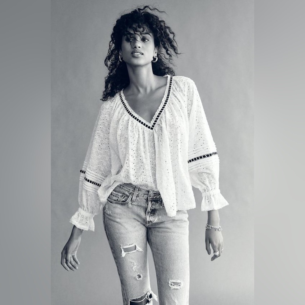 FREE PEOPLE
Darcy Eyelet Blouse